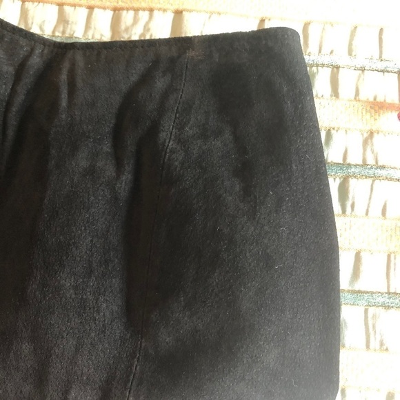 Chia Suede Leather Skirt Size 8 - Picture 12 of 13